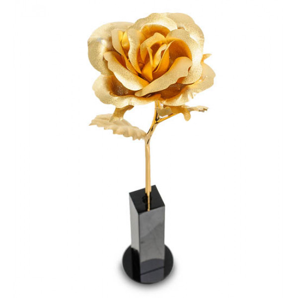 Роза малая.