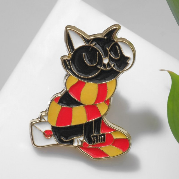 Значок "Кот гриффиндорец" цветной в золоте
