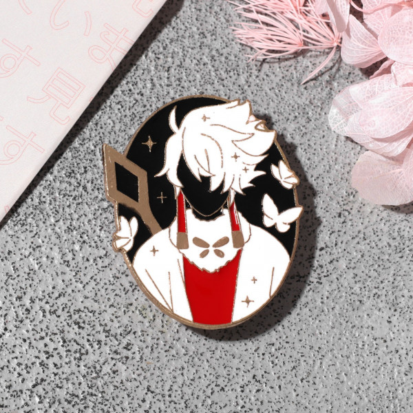 Значок "Япония. Человек и бабочки" цветной в золоте